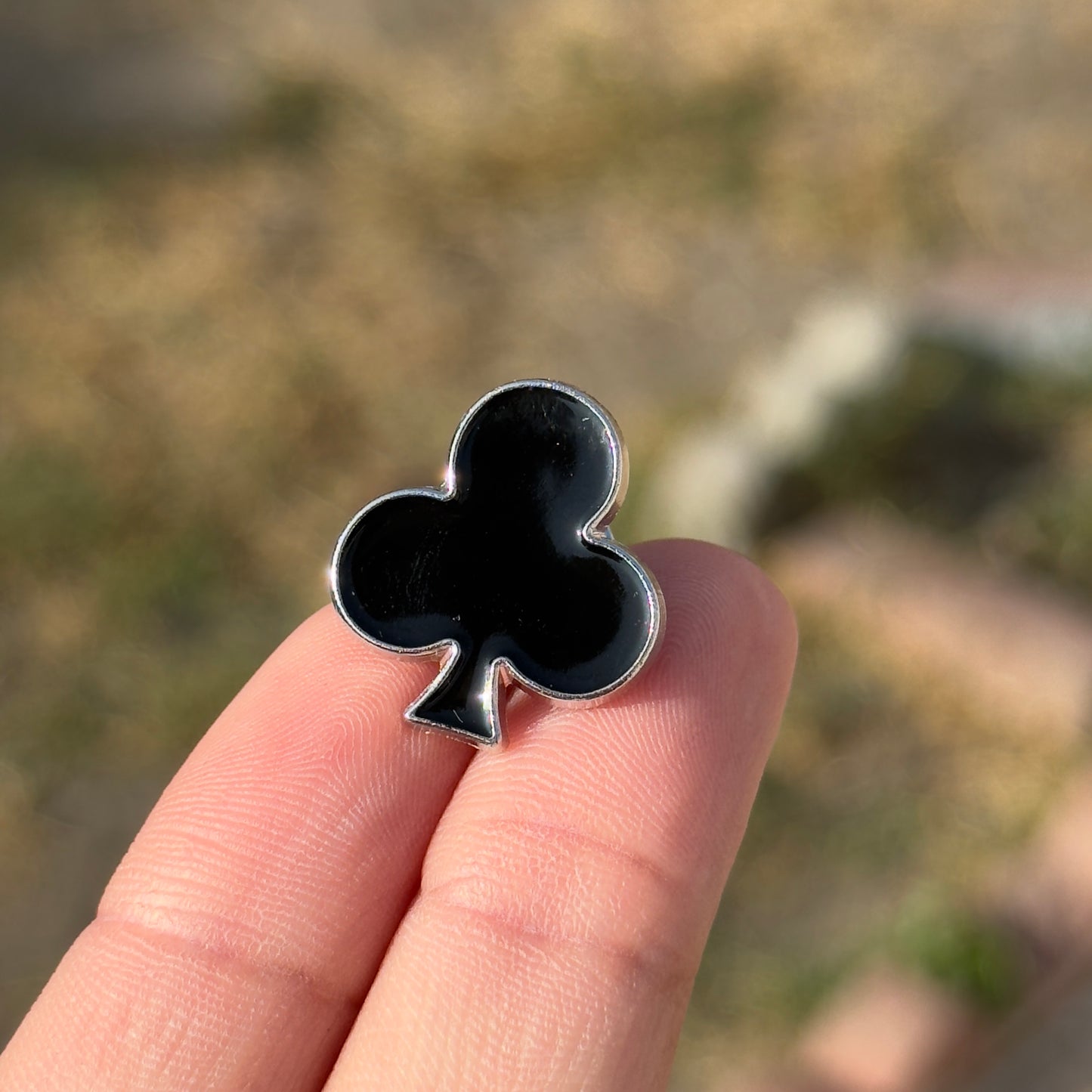 Black Club pin