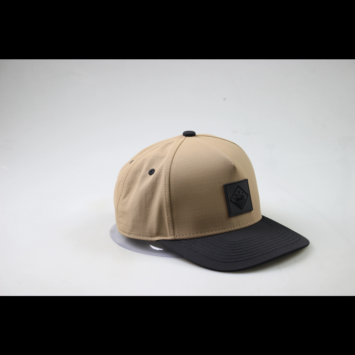 (PRE-ORDER ONLY) Composed khaki Hat