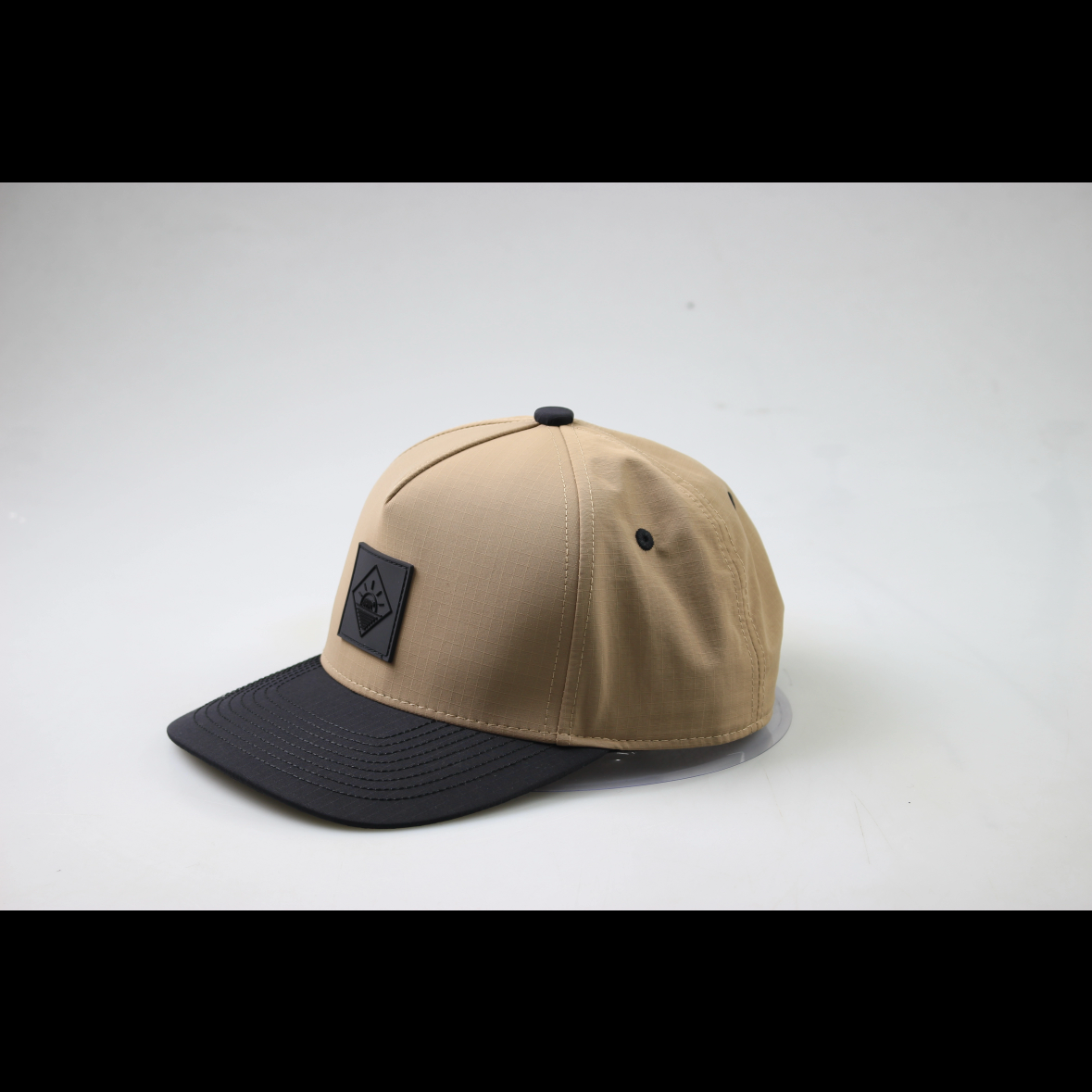 (PRE-ORDER ONLY) Composed khaki Hat