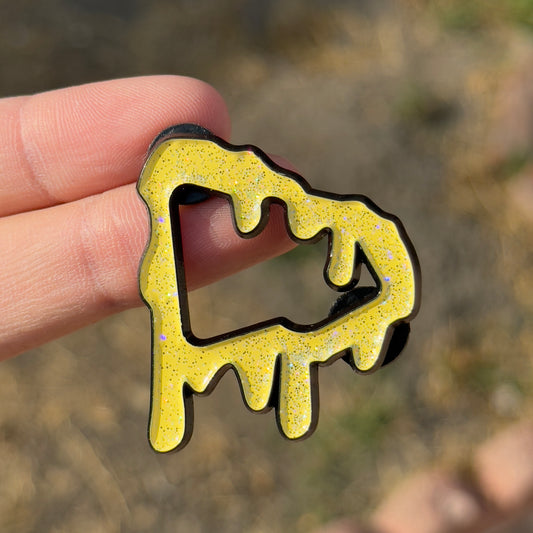 Hat frame pin