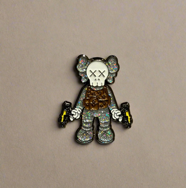 Bélico silver pin (hat is not included)